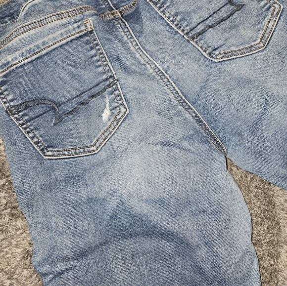 American Eagle Patched Destructed Jeggings Size 10 - Picture 3 of 3